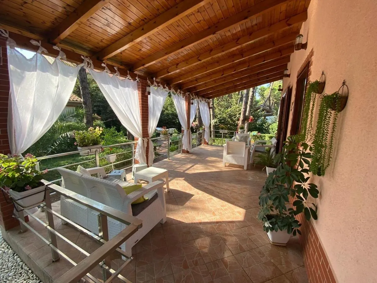 Seafront Villa With A Stunning Garden Golem